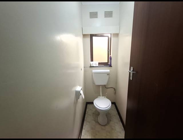 2 BEDROOM APARTMENT FOR SALE IN MANABA BEACH